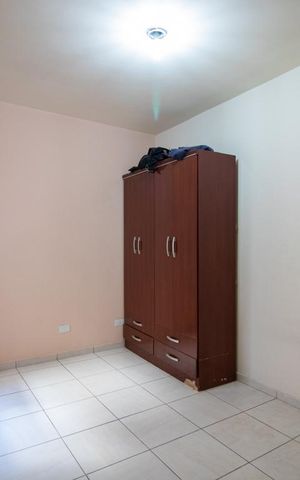 Casa à venda com 273m², 4 quartos e 2 vagasQuarto 2