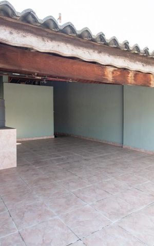 Casa à venda com 273m², 4 quartos e 2 vagasTerraço