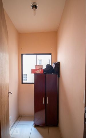 Casa à venda com 273m², 4 quartos e 2 vagasEscritório