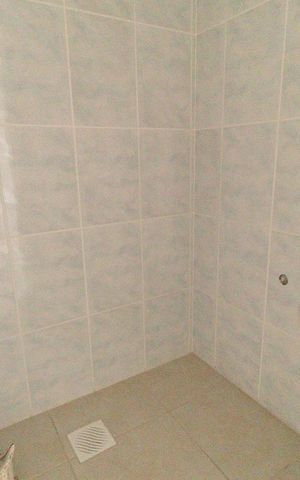 Apartamento à venda com 260m², 3 quartos e 2 vagas Apartamento à venda com 260m², 3 quartos e 2 vagasLavabo