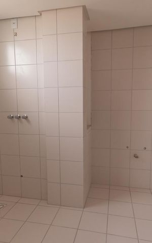 Apartamento à venda com 260m², 4 quartos e 1 vaga Apartamento à venda com 260m², 4 quartos e 1 vagaBanheiro do Quarto 1