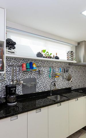 Apartamento à venda com 200m², 3 quartos e 2 vagas Apartamento à venda com 200m², 3 quartos e 2 vagasCozinha