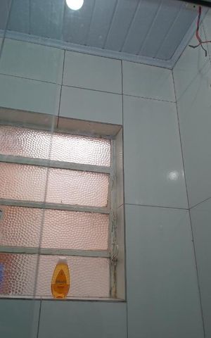 Casa à venda com 140m², 4 quartos e 4 vagasSuite - Banheiro