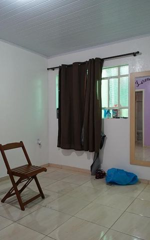 Casa à venda com 140m², 4 quartos e 4 vagasSuite