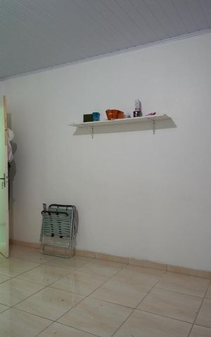 Casa à venda com 140m², 4 quartos e 4 vagasSuite