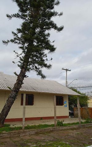 Casa à venda com 140m², 4 quartos e 4 vagasFachada da casa