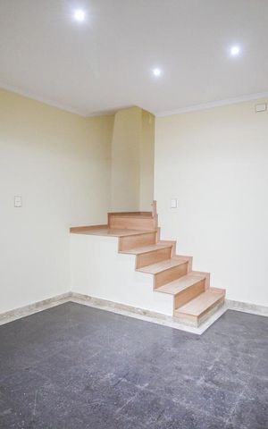 Casa à venda com 131m², 3 quartos e 2 vagasCopa