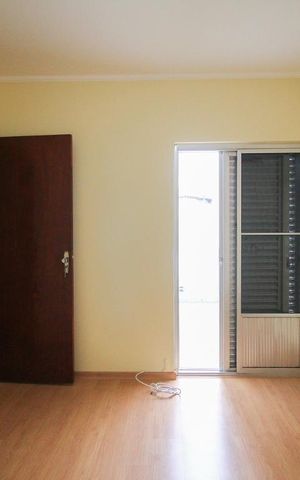 Casa à venda com 131m², 3 quartos e 2 vagasQuarto