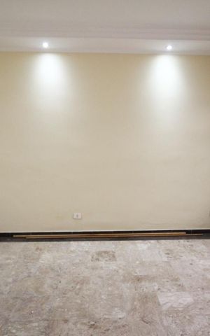 Casa à venda com 131m², 3 quartos e 2 vagasSala