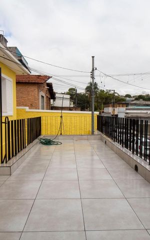 Casa à venda com 250m², 3 quartos e 2 vagasTerraço