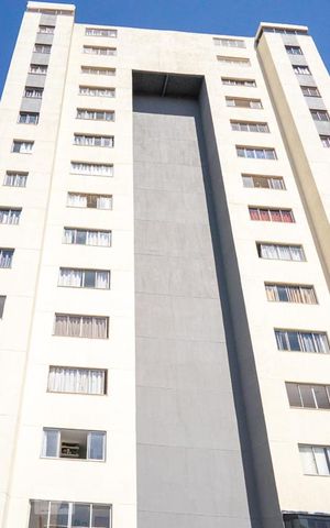 Apartamento à venda com 47m², 2 quartos e 1 vaga Apartamento à venda com 47m², 2 quartos e 1 vagaFachada bloco
