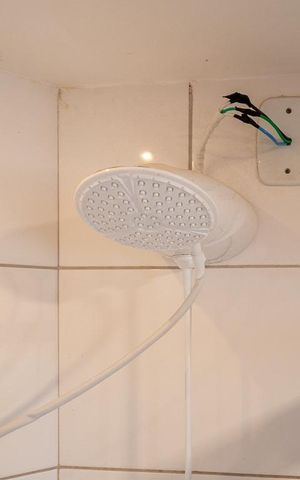 Apartamento à venda com 47m², 2 quartos e 1 vaga Apartamento à venda com 47m², 2 quartos e 1 vagaBanheiro social