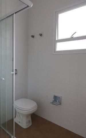Casa à venda com 400m², 5 quartos e 4 vagasBanheiro Social