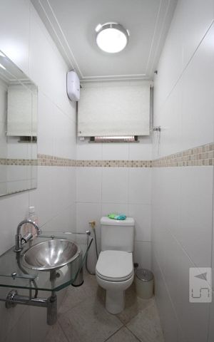Casa à venda com 350m², 3 quartos e 4 vagasBanheiro garagem