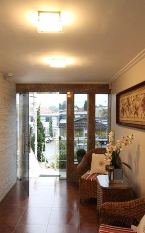 Casa à venda com 350m², 3 quartos e 4 vagasEntrada
