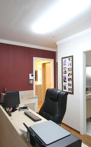 Casa à venda com 350m², 3 quartos e 4 vagasEscritório