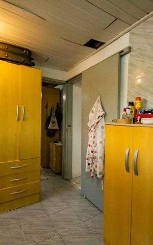 Casa à venda com 118m², 4 quartos e 4 vagasBanheiro 1 - Suíte  1 - Casa 1