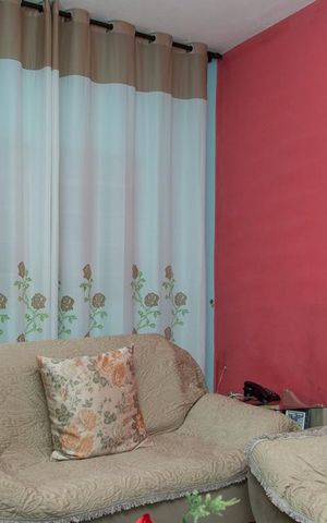 Casa à venda com 150m², 5 quartos e 2 vagasSala 1