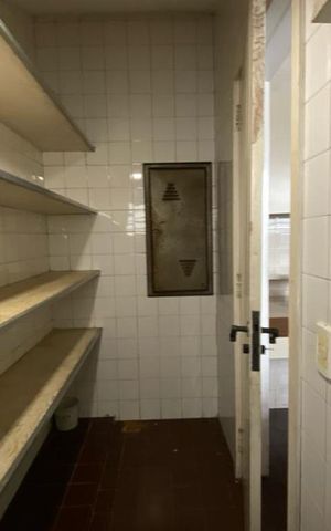 Casa para alugar com 420m², 4 quartos e 5 vagas Casa para alugar com 420m², 4 quartos e 5 vagasDespensa