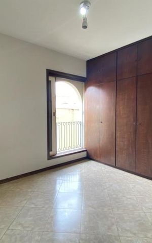 Casa para alugar com 420m², 4 quartos e 5 vagas Casa para alugar com 420m², 4 quartos e 5 vagasQuarto 3