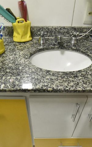 Apartamento à venda com 72m², 3 quartos e 1 vagaBanheiro da suite