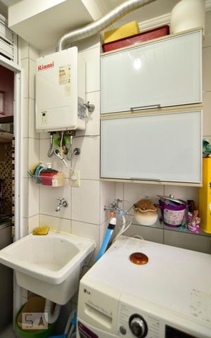 Apartamento à venda com 72m², 3 quartos e 1 vagaÁrea de serviço