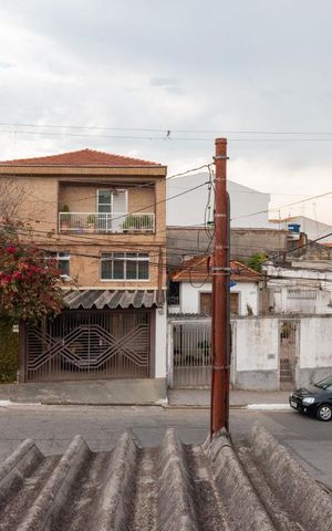 Casa à venda com 120m², 2 quartos e 2 vagas Casa à venda com 120m², 2 quartos e 2 vagasVista sala