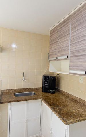 Apartamento à venda com 162m², 3 quartos e 2 vagas Apartamento à venda com 162m², 3 quartos e 2 vagasCozinha
