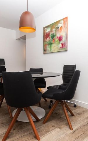 Apartamento à venda com 61m², 2 quartos e 1 vaga Apartamento à venda com 61m², 2 quartos e 1 vagaSala