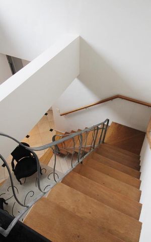 Apartamento à venda com 420m², 3 quartos e 4 vagasEscadas