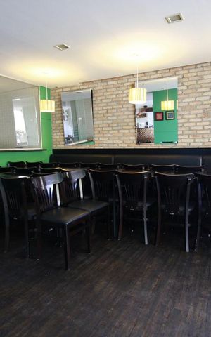 Apartamento à venda com 420m², 3 quartos e 4 vagasRestaurante