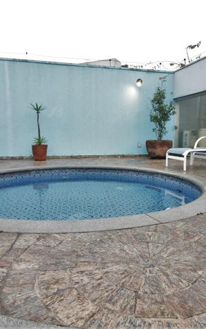 Apartamento à venda com 420m², 3 quartos e 4 vagasÁrea comum - Piscina