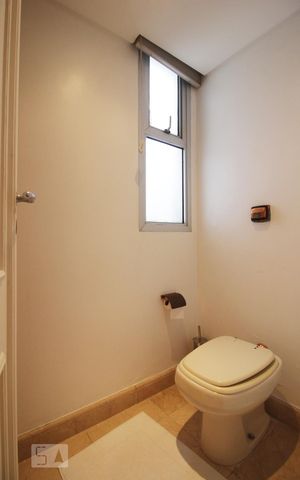 Apartamento à venda com 420m², 3 quartos e 4 vagasBanheiro da suíte 3