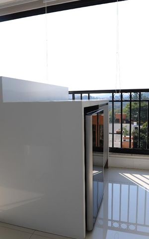 Apartamento à venda com 90m², 2 quartos e 2 vagasVaranda