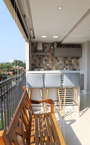Apartamento à venda com 90m², 2 quartos e 2 vagasVaranda