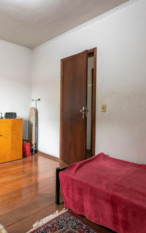 Casa à venda com 350m², 3 quartos e 8 vagasSuíte 2