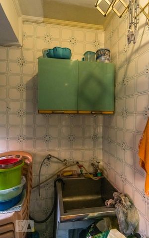 Casa à venda com 203m², 5 quartos e 3 vagas Casa à venda com 203m², 5 quartos e 3 vagasCasa 2 Área de Serviço