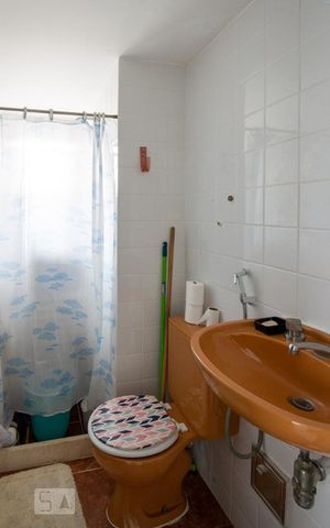 Apartamento à venda com 138m², 4 quartos e 3 vagasBanheiro 2/ Cobertura