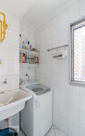 Apartamento para alugar com 66m², 3 quartos e 2 vagasÁrea de serviço