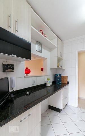 Apartamento para alugar com 66m², 3 quartos e 2 vagasCozinha