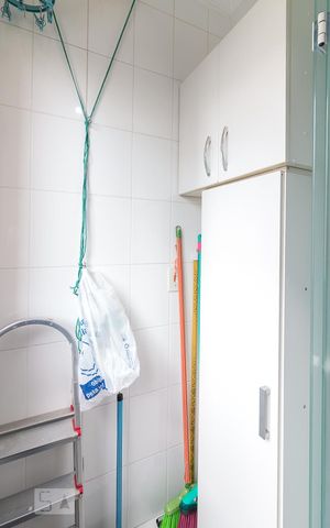 Apartamento para alugar com 66m², 3 quartos e 2 vagasÁrea de serviço