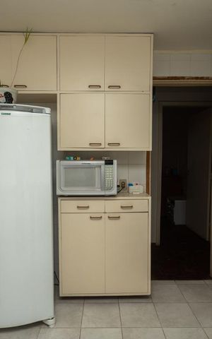 Apartamento à venda com 82m², 2 quartos e sem vaga Apartamento à venda com 82m², 2 quartos e sem vagaCozinha