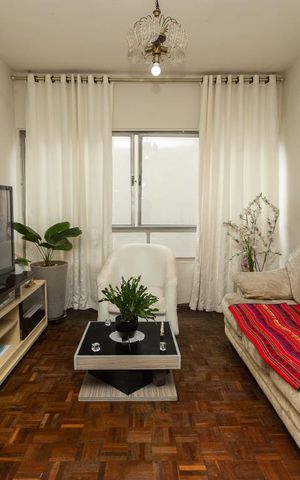 Apartamento à venda com 82m², 2 quartos e sem vaga Apartamento à venda com 82m², 2 quartos e sem vagaSala