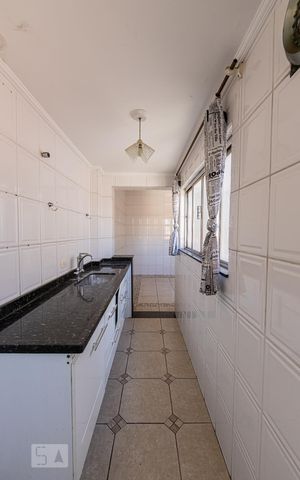 Apartamento à venda com 72m², 2 quartos e sem vaga Apartamento à venda com 72m², 2 quartos e sem vagaCozinha