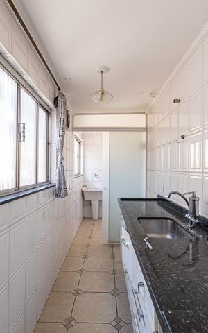 Apartamento à venda com 72m², 2 quartos e sem vaga Apartamento à venda com 72m², 2 quartos e sem vagaCozinha