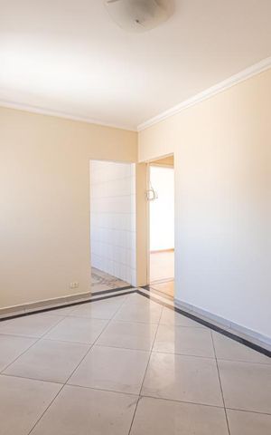 Apartamento à venda com 72m², 2 quartos e sem vaga Apartamento à venda com 72m², 2 quartos e sem vagaSala