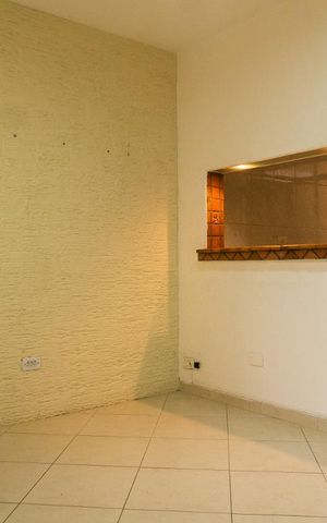 Casa à venda com 65m², 2 quartos e 1 vagaSala