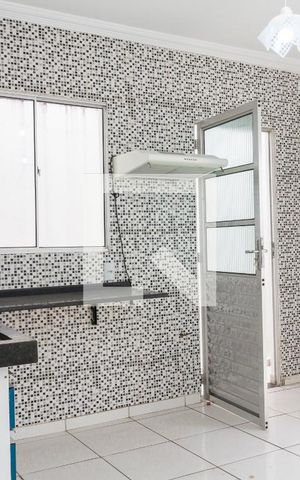 Casa para alugar com 130m², 2 quartos e 3 vagasCozinha