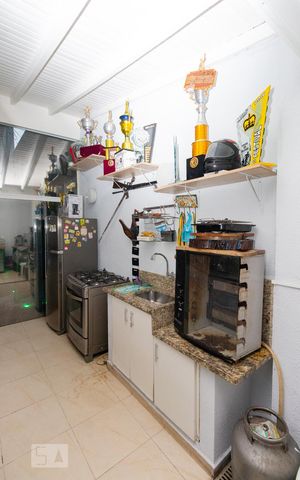 Casa à venda com 400m², 3 quartos e 4 vagas Casa à venda com 400m², 3 quartos e 4 vagasChurrasqueira