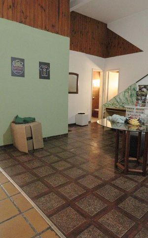 Casa à venda com 400m², 6 quartos e 4 vagasSala 3